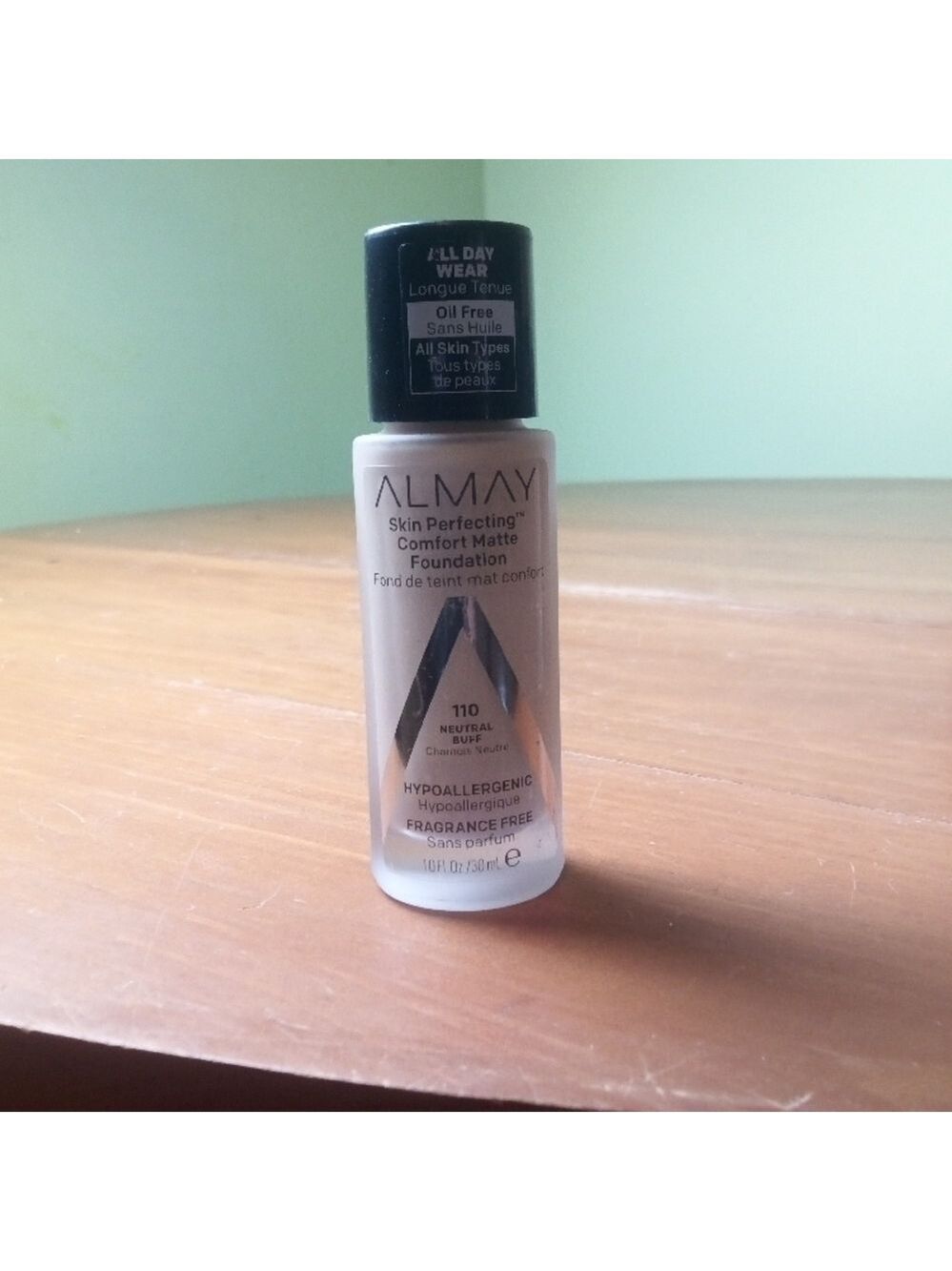 Almay Skin Perfecting Foundation Neutral Buff 110